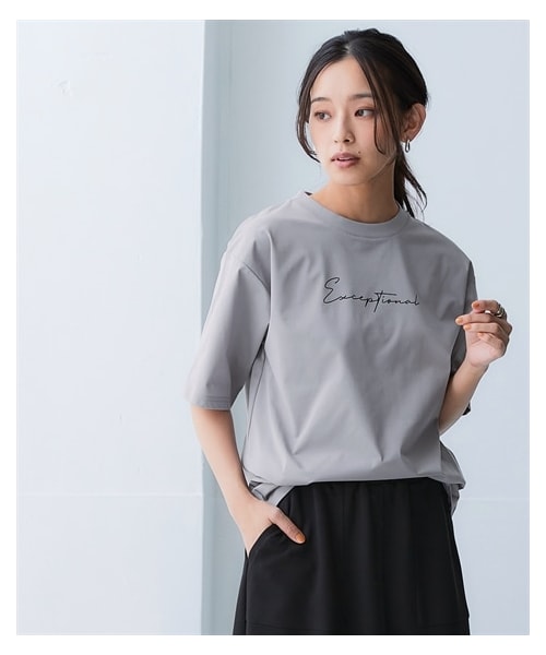 nissen（ニッセン）の「綿タッチ多機能ロゴプリントTシャツ（吸汗速乾・UVカット・抗菌防臭・形態安定）＜大きいサイズ有＞（Tシャツ/カットソー・レディース・ラベンダー/グレー/ネイビー/ナチュラル・S/M/L/LL/3L/4L/5L/6L）」の5枚目の写真