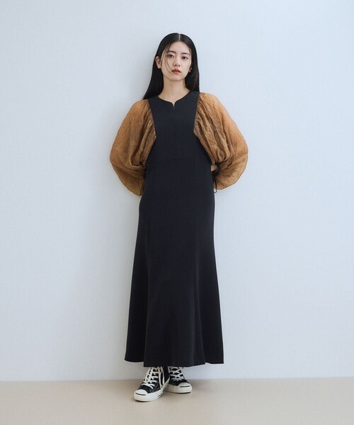 ADAM ET ROPE'（アダムエロペ）の「シアースリーブコンビドレス（ドレス・レディース・ブラック/ブラック系/ネイビー系・36/38）」の14枚目の写真