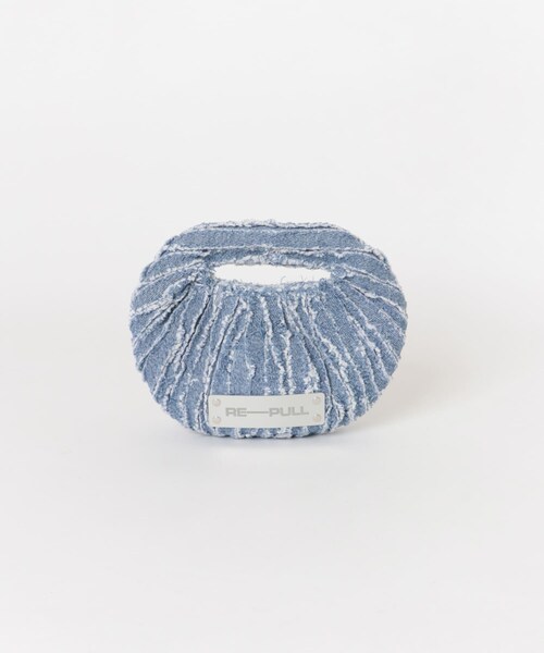 URBAN RESEARCH(アーバンリサーチ)の「RE PULL CLAMP DENIM MINI BAG(ハンドバッグ・レディース・BLUE DENIM・-)」の3枚目の写真