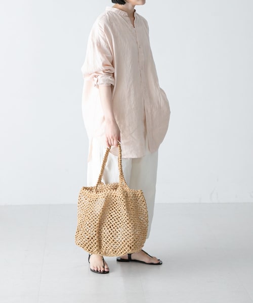 かぐれ（カグレ）の「アフリカンスクエア　ラフィア×サイザルマクラメバッグ（かごバッグ・レディース・NAT・FREE）」の4枚目の写真