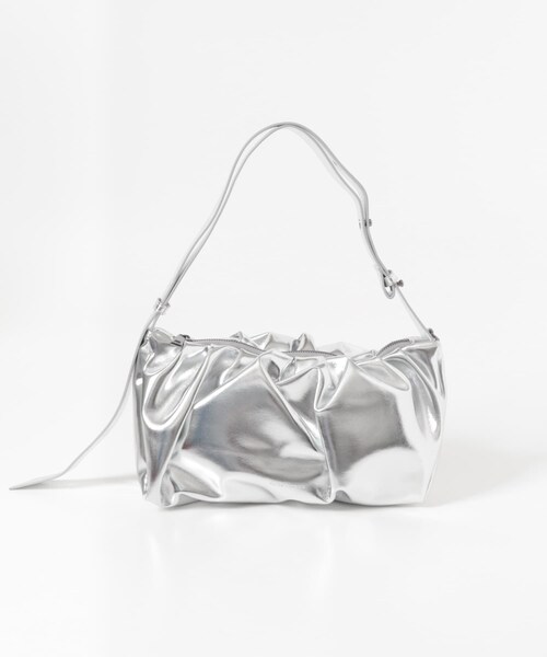 THE GOODLAND MARKET（ザグッドランドマーケット）の「ALICE MARTHA　ERIN（ショルダーバッグ・レディース・0 BLACK/71 SILVER/A OLIVE/A BRICK・FREE）」の4枚目の写真