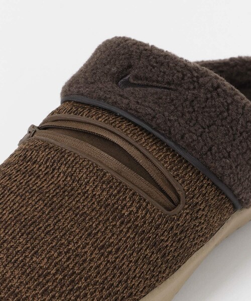 URBAN RESEARCH DOORS(アーバンリサーチドアーズ)の「NIKE Nike Burrow(スリッポン・メンズ・カカオワオ/オリーブ・26/27/28)」の8枚目の写真