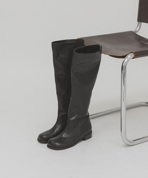 KBF（ケイビーエフ）の「プランプトゥロングブーツ（ブーツ・レディース・D.BROWN/BLACK・36/37/38）」の4枚目の写真