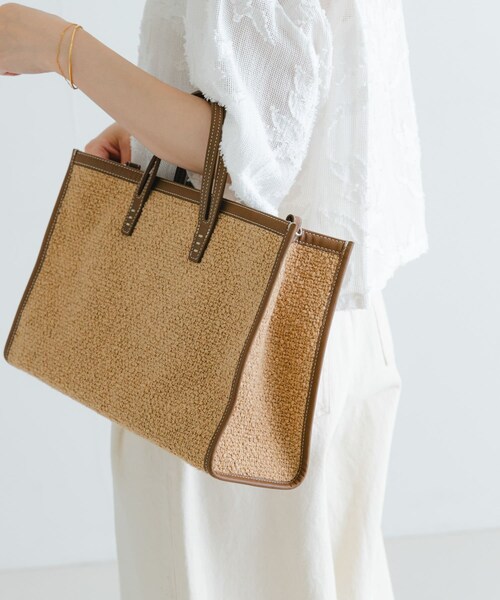 URBAN RESEARCH(アーバンリサーチ)の「A VACATION BREAD M(ハンドバッグ・レディース・BOU CAMEL・one)」の4枚目の写真