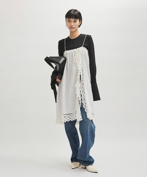 ADAM ET ROPE'(アダムエロペ)の「フォルムヒールポインテッドパンプス(パンプス・レディース・ブラック/ホワイト・23.0/23.5/24.0/24.5)」の20枚目の写真