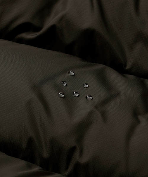 URBAN RESEARCH DOORS(アーバンリサーチドアーズ)の「THE NORTH FACE Nuptse Hoodie(その他アウター・メンズ・NT/CL/K・M/L/XL)」の11枚目の写真