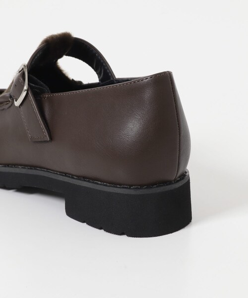 URBAN RESEARCH DOORS(アーバンリサーチドアーズ)の「Tストラップローファー(その他シューズ・レディース・BLACK/BROWN・36/37/38)」の14枚目の写真