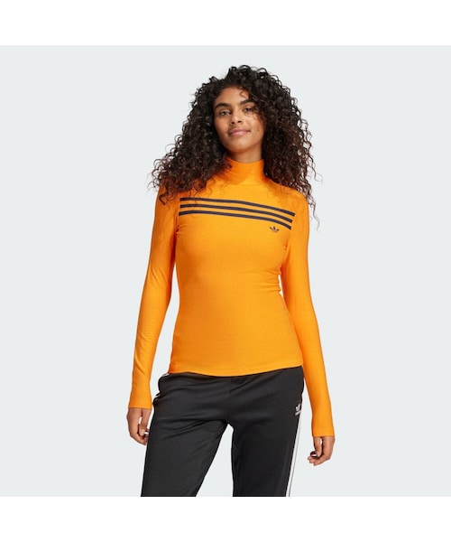 adidas（アディダス）の「70s 長袖スリーストライプスTシャツ