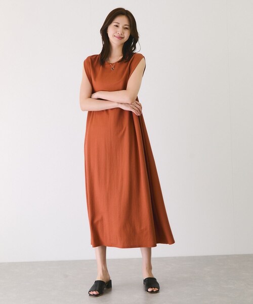 Jayro（ジャイロ）の「カノコ肩タックフレアワンピース（ワンピース・レディース・ブラック/グレー系/キャメル/イエロー・F）」の18枚目の写真