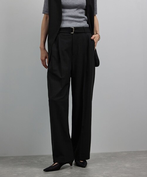 ROPE'(ロペ)の「【洗える】ウール混ツイル ベルト付きツータックワイドパンツ/セットアップ対応【WEB・一部店舗限定】(その他パンツ・レディース・ブラック/ベージュ・36/38)」の1枚目の写真