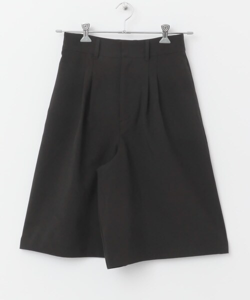 URBAN RESEARCH ROSSO（アーバンリサーチロッソ）の「『UR TECH DRYLUXE』F by ROSSO　タックハーフパンツ（その他パンツ・レディース・BLACK/BEIGE/MOCHA・36/38）」の8枚目の写真