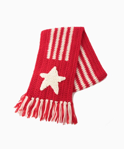 ADAM ET ROPE'（アダムエロペ）の「【RICE NINE TEN/ライス ナイン テン】HAND KNITTED CROCHET SCARF（マフラー・メンズ・ブラック/ブルー系/レッド・F）」の5枚目の写真