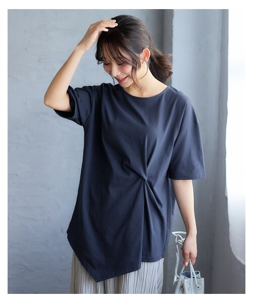 nissen（ニッセン）の「＜大きいサイズ＞綿100％汗染みしにくいクロスデザイン５分袖Tシャツ（Tシャツ/カットソー・レディース・黒/ネイビー/チャコールグレー/ダークグリーン・L/LL/3L/4L/5L/6L/8L/10L）」の4枚目の写真