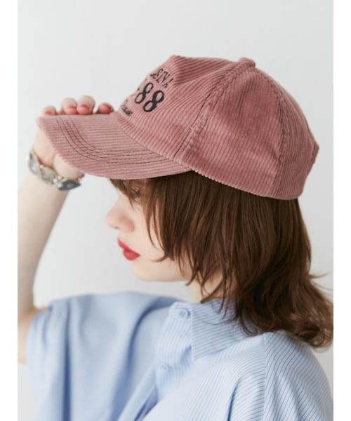 jouetie（ジュエティ）の「コーデュロイロゴキャップ（キャップ・レディース・レッド/ピンク/グリーン・F）」の9枚目の写真
