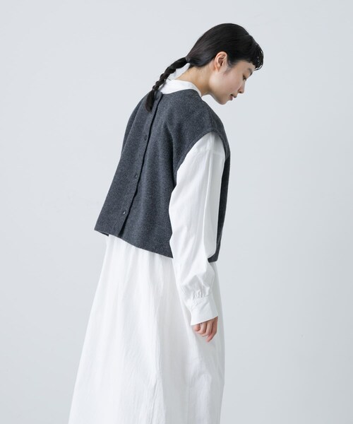 かぐれ（カグレ）の「ナッピングウール2WAYベスト（ベスト・レディース・BLACK/CHARCOAL・FREE）」の20枚目の写真