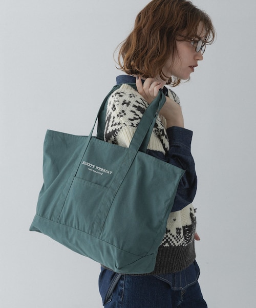 URBAN RESEARCH Sonny Label（アーバンリサーチサニーレーベル）の「SLEEPY WEEKDAY TOTEBAG（トートバッグ・レディース・BRN×NVY/GREEN/NAVY・One）」の2枚目の写真