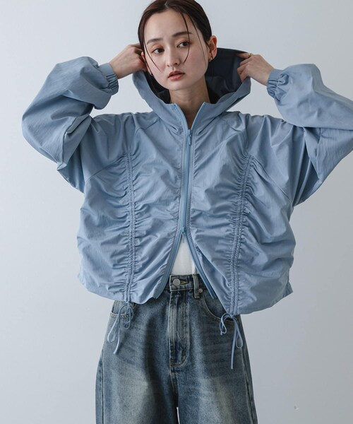 SENSE OF PLACE by URBAN RESEARCH(センスオブプレイスバイアーバンリサーチ)の「シャーリングライトブルゾン(ブルゾン・レディース・OFF WHITE/L.BLUE/CHARCOAL・One)」の3枚目の写真