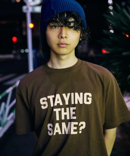 URBAN RESEARCH(アーバンリサーチ)の「Teya Flock Letter T-shirts(Tシャツ/カットソー・レディース・SAX/RED/BROWN・S/L)」の7枚目の写真