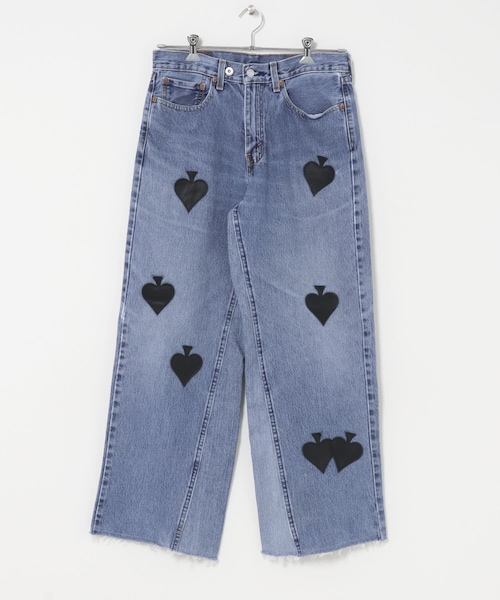 URBAN RESEARCH(アーバンリサーチ)の「TanC TOKYO W.SPADE PATCH BUGGY REMAKE DENIM(デニムパンツ・レディース・BLUE1/BLUE2/BLUE3/BLUE4・28/30)」の4枚目の写真