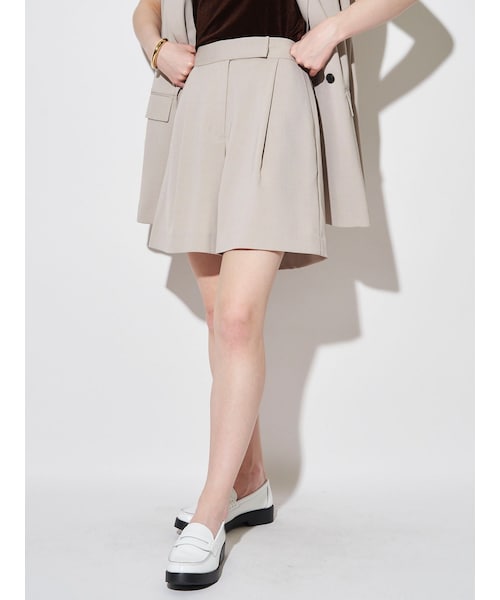 ELENDEEK（エレンディーク）の「TUCKED HALF PT（その他パンツ・レディース・アイボリー/チャコールグレー/ブラウン/ベージュ・01/02）」の8枚目の写真