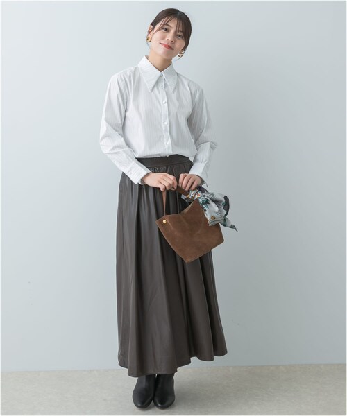 URBAN RESEARCH ROSSO（アーバンリサーチロッソ）の「F by ROSSO　トリミングレースビッグカラーシャツ（シャツ/ブラウス・レディース・OFF WHITE/NAVY/OW STRIPE・FREE）」の21枚目の写真