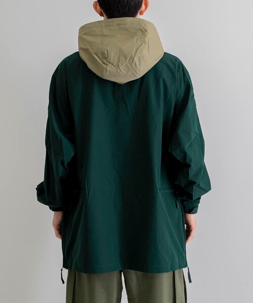 URBAN RESEARCH(アーバンリサーチ)の「DAIWA PIER39 TECH ANORAK PARKA(マウンテンパーカー・メンズ・GREEN/BLACK・M/L)」の16枚目の写真