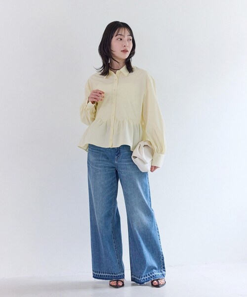 VIS(ビス)の「ウエーブヘムペプラムシャツ(シャツ/ブラウス・レディース・ホワイト/ブルー/イエロー・F)」の13枚目の写真