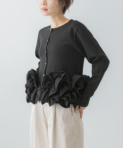 URBAN RESEARCH ROSSO（アーバンリサーチロッソ）の「Mewl　ペタルフリルカーディガン（カーディガン/ボレロ・レディース・WHITE/BLACK・Free）」の3枚目の写真