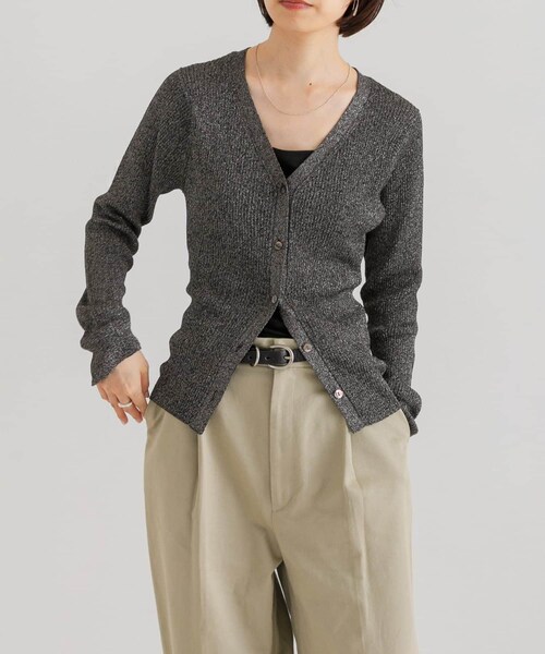 URBAN RESEARCH（アーバンリサーチ）の「ラメリブニットカーディガン（カーディガン/ボレロ・レディース・BRONZE/SILVER/BLACK/PINK・FREE）」の12枚目の写真