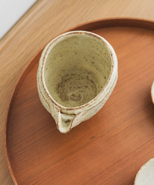 URBAN RESEARCH DOORS(アーバンリサーチドアーズ)の「佐藤敬 黄粉引片口酒器(食器・メンズ・黄粉引・-)」の8枚目の写真