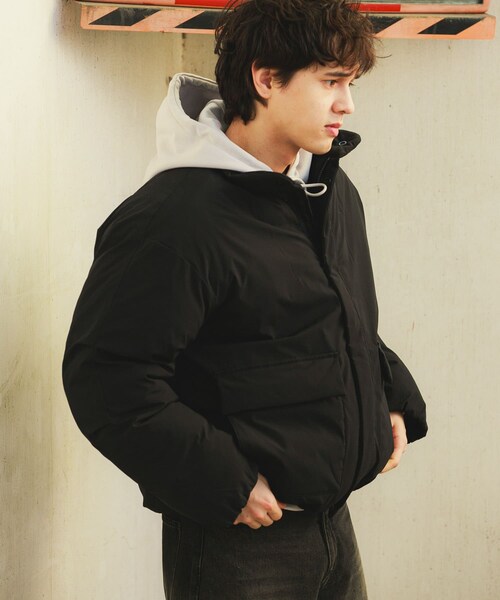 SENSE OF PLACE by URBAN RESEARCH(センスオブプレイスバイアーバンリサーチ)の「バルーンパデッドブルゾン(テーラードジャケット・メンズ・BLACK/NAVY/YELLOW・M/L)」の9枚目の写真