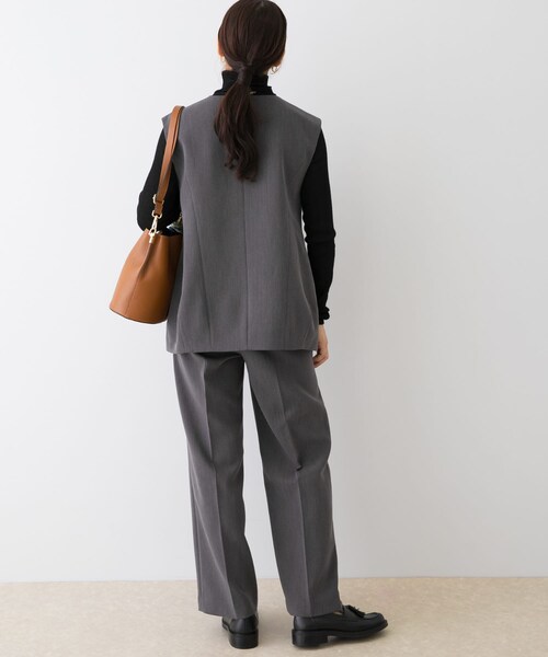 URBAN RESEARCH ROSSO（アーバンリサーチロッソ）の「F by ROSSO　キーネックジレ+ワイドパンツ（セットアップ・レディース・GRAY/BLACK・36/38）」の16枚目の写真