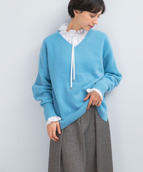 URBAN RESEARCH ROSSO（アーバンリサーチロッソ）の「ウールカシミヤVネックニットプルオーバー（ニット/セーター・レディース・OFF/PINK/BLUE/NAVY・Free）」の18枚目の写真