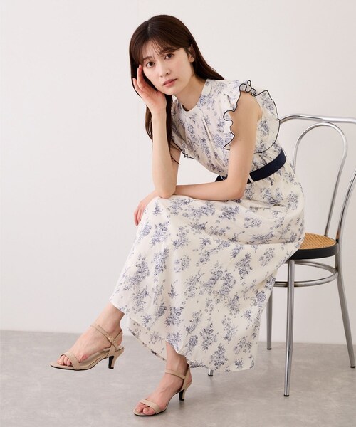 Jayro(ジャイロ)の「花柄プリント袖フリルワンピース(ワンピース・レディース・ブラック系/ホワイト系・M)」の20枚目の写真