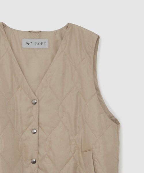 ROPE'（ロペ）の「【Mizuno for ROPE'】ギャザーミドルブルゾン（ブルゾン・レディース・ブラック/ベージュ・36/38）」の18枚目の写真