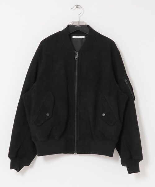 URBAN RESEARCH（アーバンリサーチ）の「SEVEN BY SEVEN　LEATHER MA-1 BLOUSON（ブルゾン・メンズ・010 BLK・M/L）」の2枚目の写真