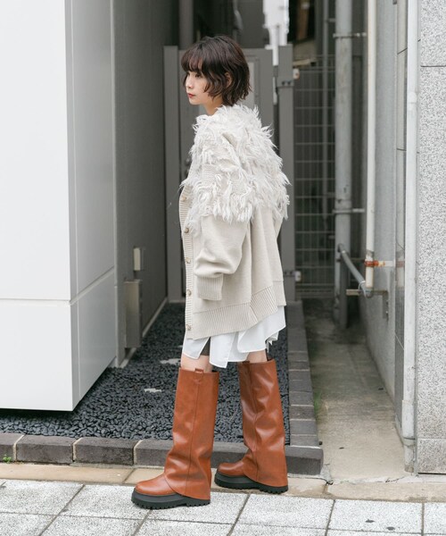 KBF(ケイビーエフ)の「ジャガードフリンジカーディガン(カーディガン/ボレロ・レディース・BLUE/IVORY/KHAKI/BLACK・one)」の9枚目の写真