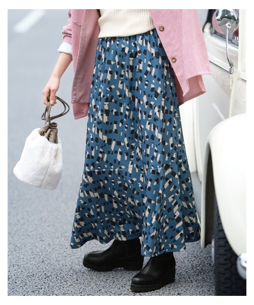 nissen（ニッセン）の「カットソープリントスカート（ゆったりヒップ）（スカート・レディース・グレイッシュブルー系/黒系・L/LL/3L/4L/5L/6L/8L/10L）」の9枚目の写真