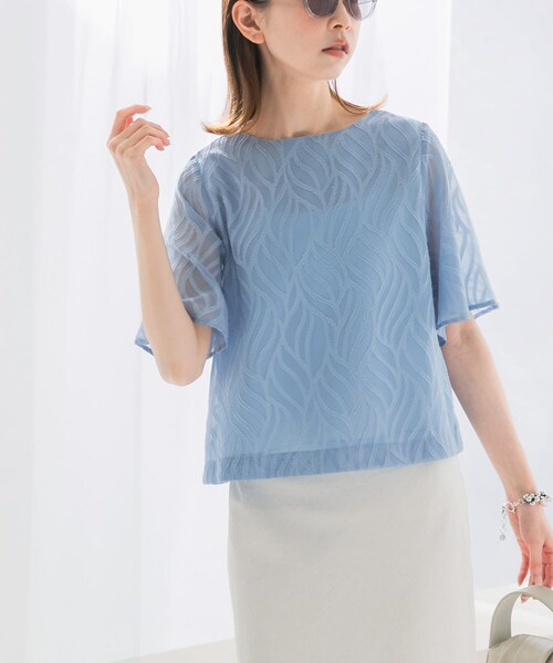 URBAN RESEARCH ROSSO（アーバンリサーチロッソ）の「セミシアーカットジャガードブラウス（シャツ/ブラウス・レディース・OFF WHITE/BLUE/BEIGE/NAVY・FREE）」の5枚目の写真