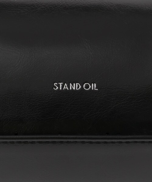 KBF(ケイビーエフ)の「STAND OIL CHUNKY BAG(ショルダーバッグ・レディース・CREAM/CAMEL/BLACK・One)」の13枚目の写真