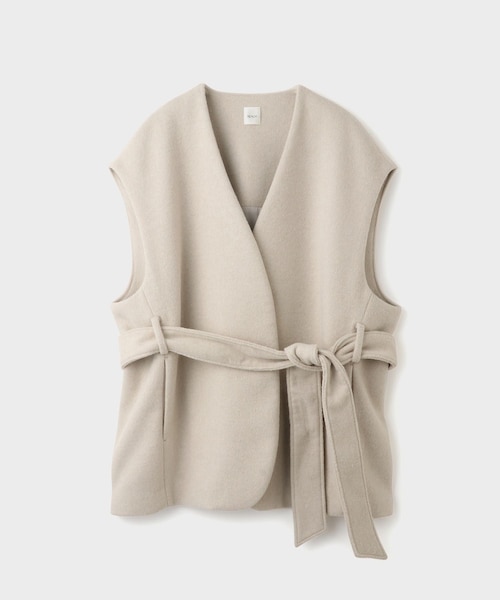 ROPE'（ロペ）の「【一部店舗限定】【REALM（レルム）】BELTED OVER GILET｜ジレ（その他アウター・レディース・オフホワイト/ブラック・38）」の16枚目の写真