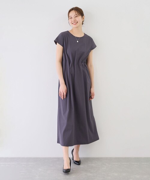Jayro(ジャイロ)の「ラッシュガードウエストタックワンピース(ワンピース・レディース・ブラック/チャコール/ベージュ・M)」の11枚目の写真