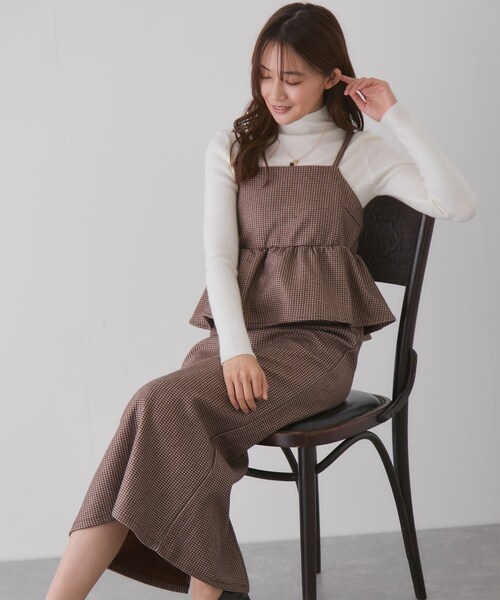 Jayro（ジャイロ）の「チェック柄ペプラムワンピース（ワンピース・レディース・ブラック系/グレー/ブラウン・M）」の5枚目の写真