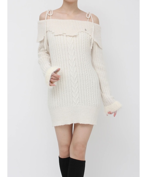 EATME（イートミー）の「ヘムシャギーオフショルニットワンピース