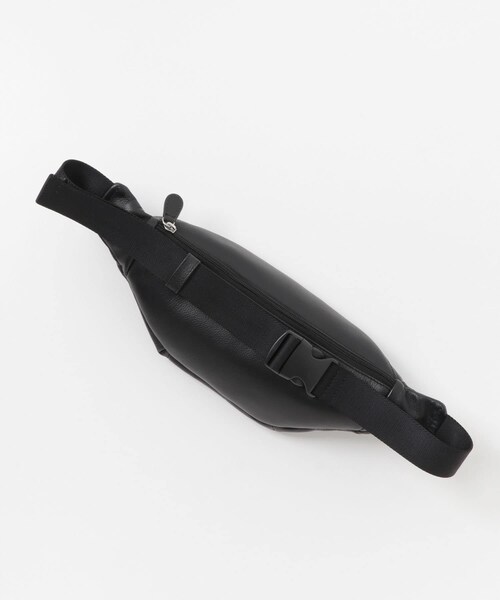 RODE SKO（ロデスコ）の「レザーボディバッグ（ボディバッグ/ウエストポーチ・メンズ・GREIGE/BLACK・one）」の5枚目の写真