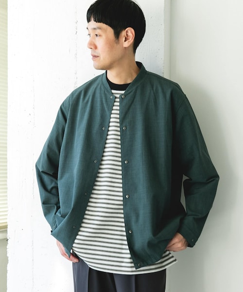 URBAN RESEARCH DOORS（アーバンリサーチドアーズ）の「『イージーケア/速乾/UVカット』クイックドライ ノーカラーライトブルゾン（ブルゾン・メンズ・CHALK/BLUEGREEN/CHARCOAL・M/L）」の4枚目の写真