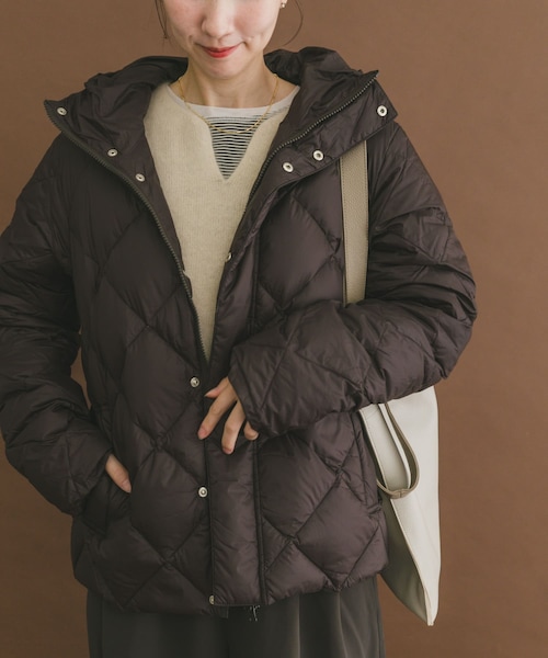 ITEMS URBANRESEARCH（アイテムズ アーバンリサーチ）の「TAION　HOOD DOWN JACKET（その他アウター・レディース・BLK/OFF/D.CHOCO・M/L/XL）」の3枚目の写真