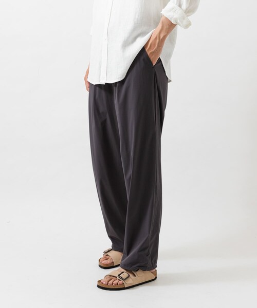 URBAN RESEARCH(アーバンリサーチ)の「『撥水/接触冷感』『UR TECH MoLight』PACKABLE PANTS(その他パンツ・メンズ・BLACK/CHARCOAL・M/L)」の15枚目の写真