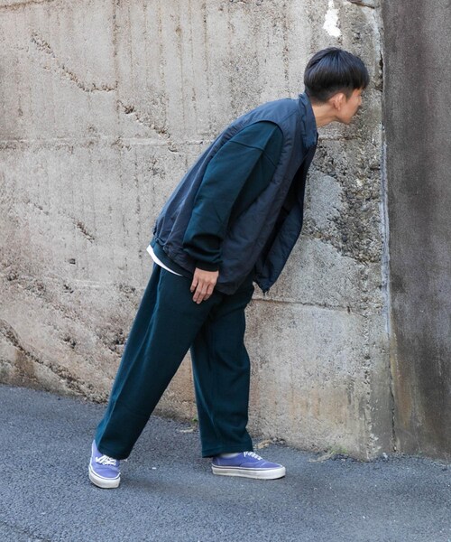 URBAN RESEARCH(アーバンリサーチ)の「Wide Dad NYLON DAD VEST(ベスト・メンズ・D.NAVY・1/2)」の11枚目の写真