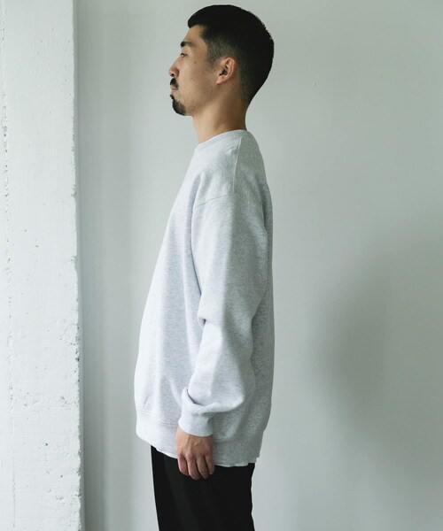 URBAN RESEARCH DOORS（アーバンリサーチドアーズ）の「裏起毛クルーネックスウェット（スウェット・メンズ・ASH GRAY/OLIVE/NAVY/TOP CCL・M/L）」の15枚目の写真